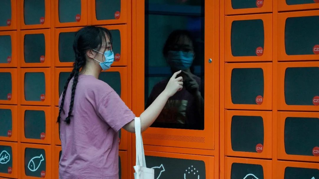 蘑菇视频下载污工业平板电脑携手外卖取餐柜，迈进外卖新时代